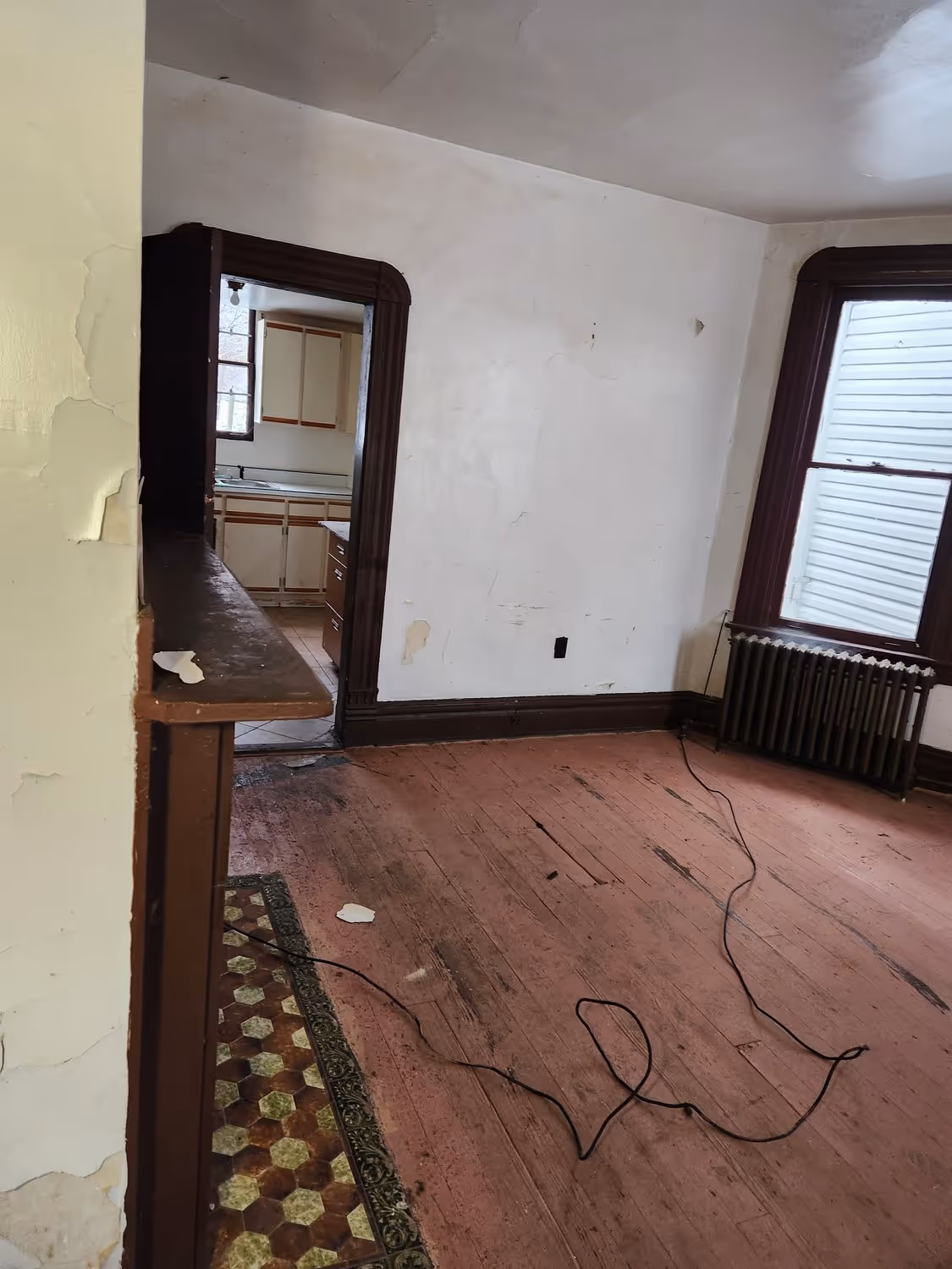 Kennedy, before: interior